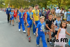 Як Ладижин відсвяткував своє День народження та свято Незалежності України