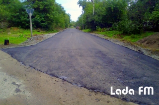 Комунальники Ладижина розповіли скільки відремонтували міських доріг у 2013 році