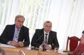Влада і профспілки звірились у намірах захищати вінничан