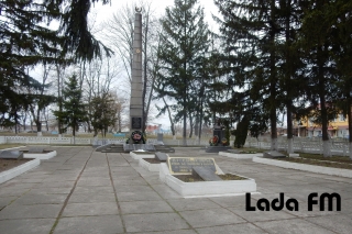 Ладижинці відзначили 72-у річницю визволення міста від німецько-фашистських загарбників