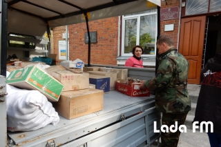 Великодній настрій для армійців: ладижинські волонтери передали у зону АТО смаколики до свят