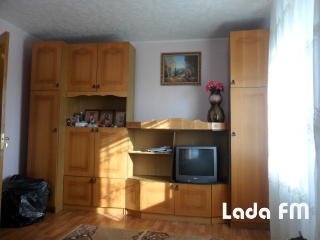 У місті Ладижині продається 1 кімнатна квартира
