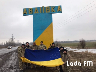 Обласні депутати закликали владу заборонити торгівлю з тимчасово окупованими територіями та вирушили на схід України
