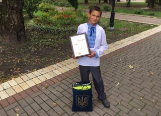 Юний герой: Артем Суховецький із Гайсинщини отримав нагороду за порятунок брата