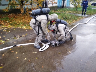У Ладижині рятувальники ліквідовували наслідки витоку хлору