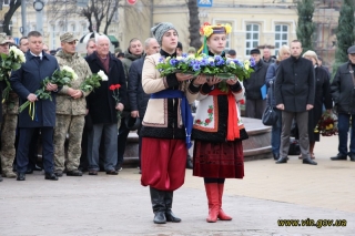 Вінничани вшанували пам`ять загиблих за свободу і гідність України