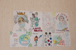 У Гайсині медиків малюнками підтримали учні місцевих шкіл
