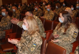 Вінниця: у Військово-медичному клінічному центрі вітали  бійців і медиків