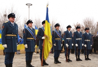День єднання на Вінниччині: військові, влада і громадяни взяли участь в патріотичних заходах