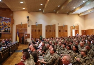 Міністр оборони Резніков привітав військових медиків Вінниччини