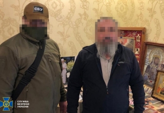 Одного з організаторів прокремлівських провокацій у Києво-Печерській лаврі затримала СБУ