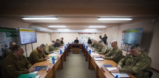 Посилення ППО Дніпровщини: Президент провів нараду Посилення ППО Дніпровщини: Президент провів нараду