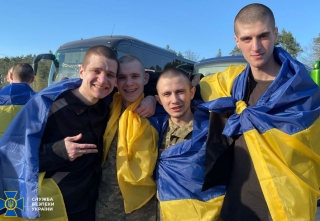 Напередодні Великодня з полону звільнили ще 277 українців,