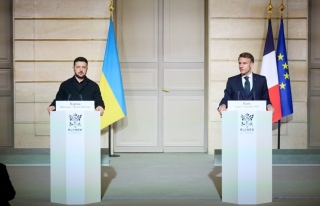 Зеленський і Макрон: Працюємо, щоб ми могли гарантувати, що третього вторгнення росії точно не відбудеться Зеленський і Макрон: Працюємо, щоб ми могли гарантувати, що третього вторгнення росії точно не відбудеться